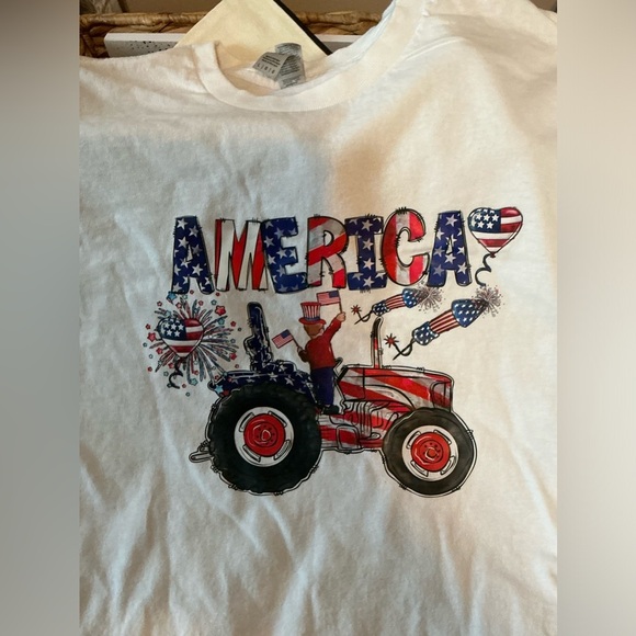 Hand Pressed t-shirt, Brand New! - Picture 2 of 2